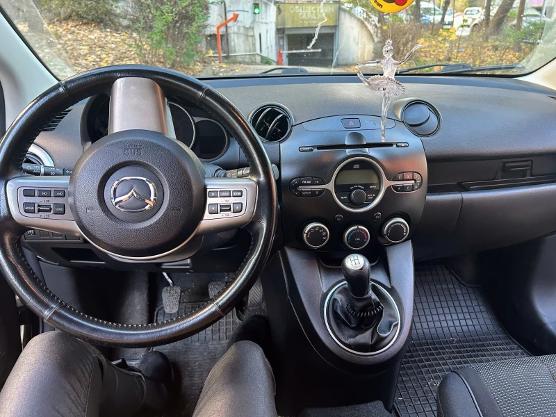 Mazda 2 1, 5i, 105 к.с , EU 5, снимка 4 - Автомобили и джипове - 52615371