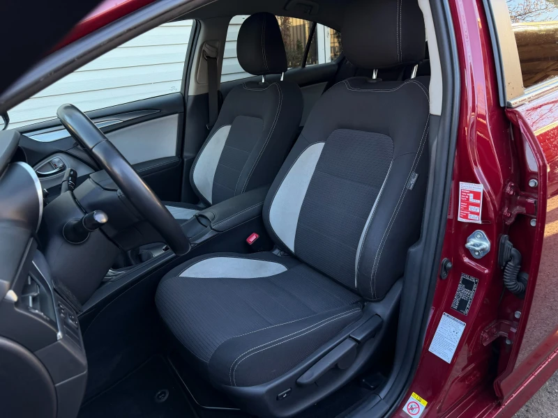 Toyota Avensis 1.8I* СЕРВИЗНА КНИЖКА* ПЪЛНА  ИСТОРИЯ В ТОЙОТА, снимка 8 - Автомобили и джипове - 52934951