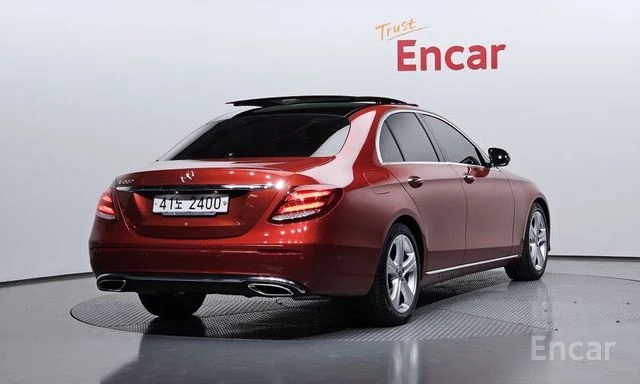 Mercedes-Benz E 200 E-Class E200 Avantgarde, снимка 12 - Автомобили и джипове - 54176450