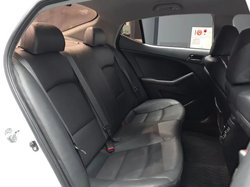 Kia K5 2.0 | Mobile.bg � ����������� 12