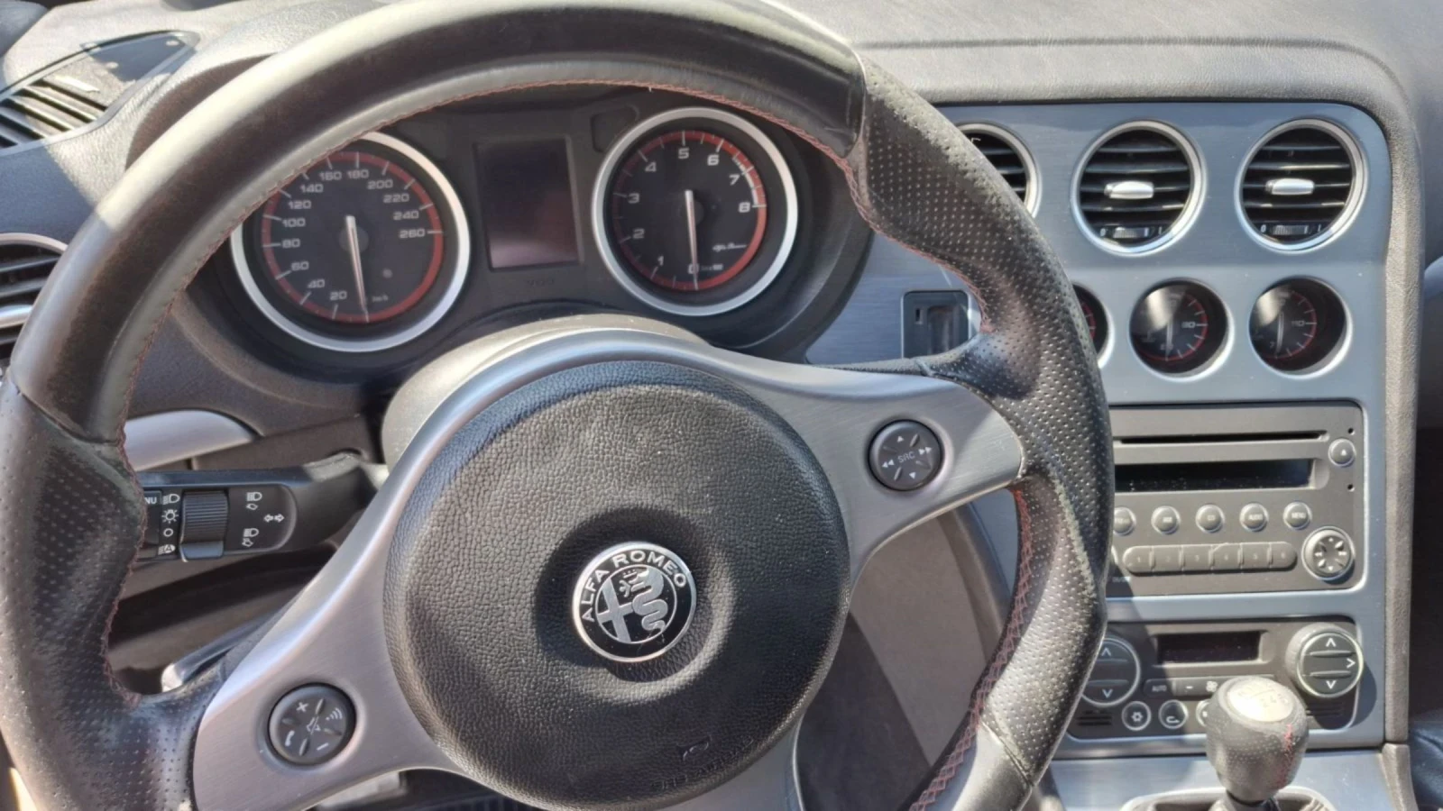 Alfa Romeo 159 sportwagon 2.2 jts TI - изображение 6