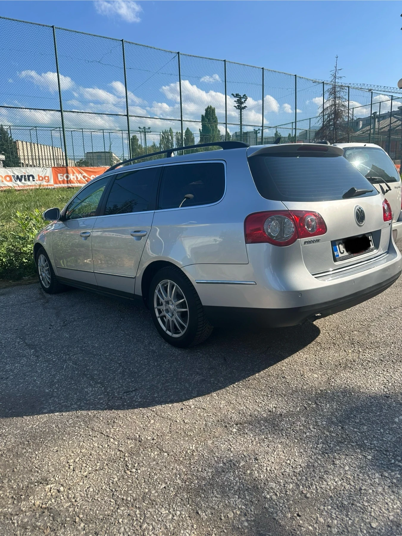 VW Passat B6 - изображение 9