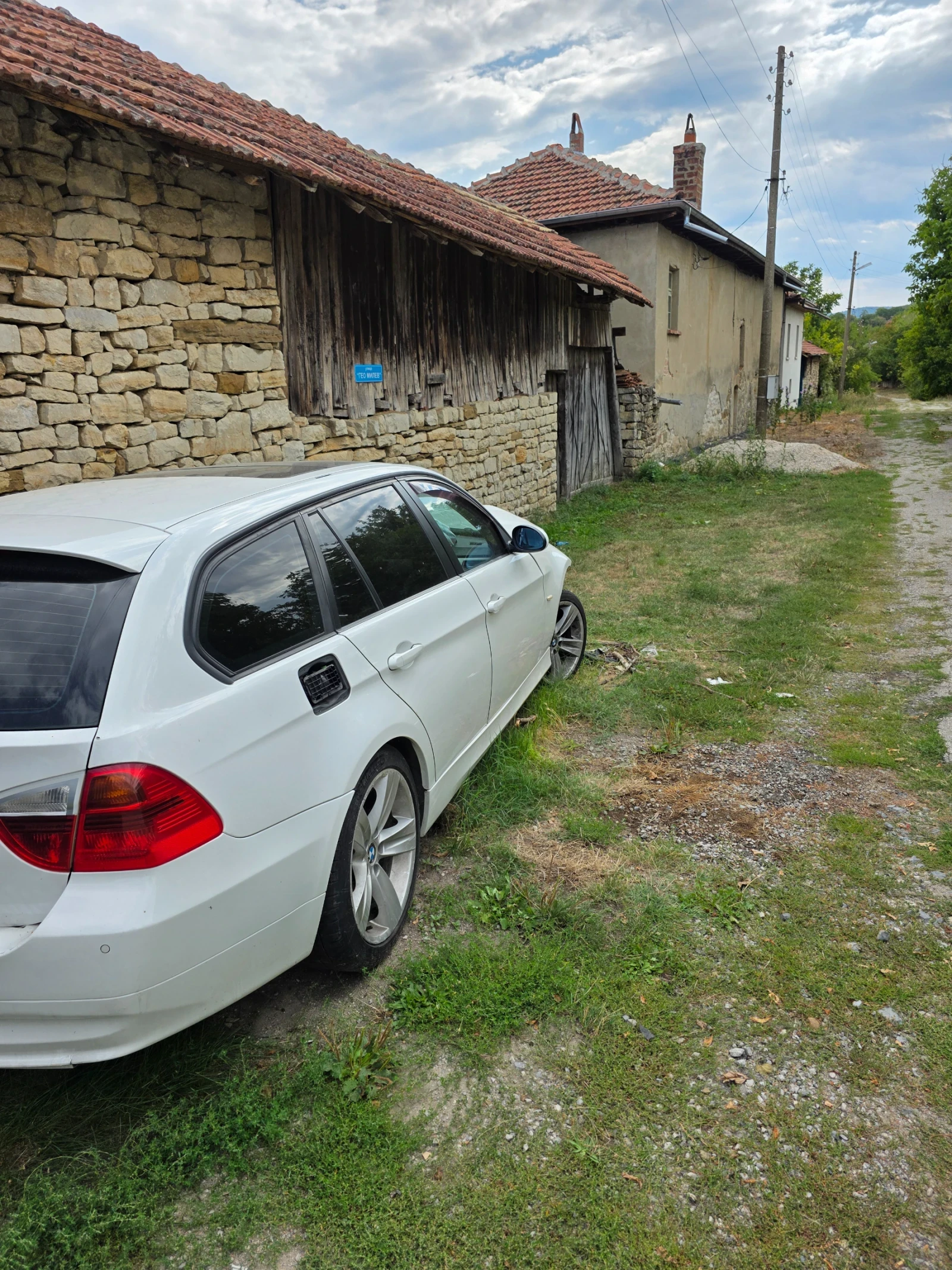 BMW 320  - изображение 3