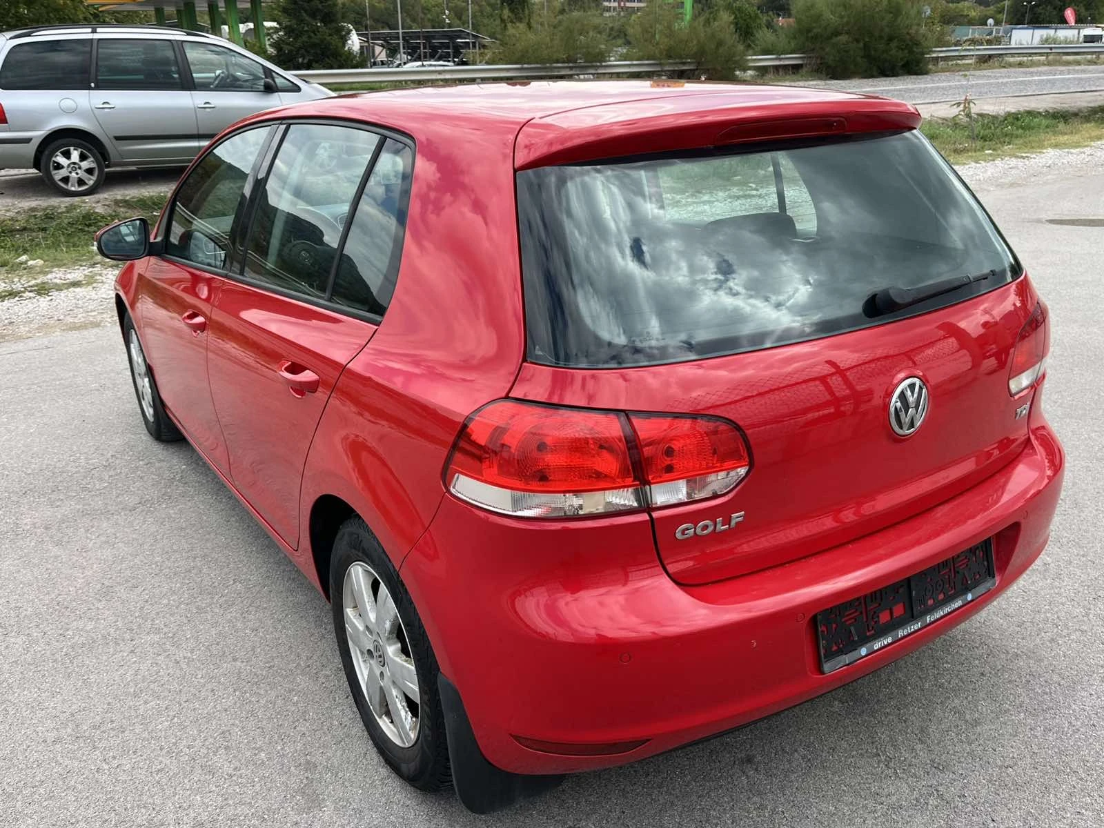 VW Golf 1.6TDI 90кс EURO 5A АВТОПИЛОТ ПОДГРЕВ - изображение 5