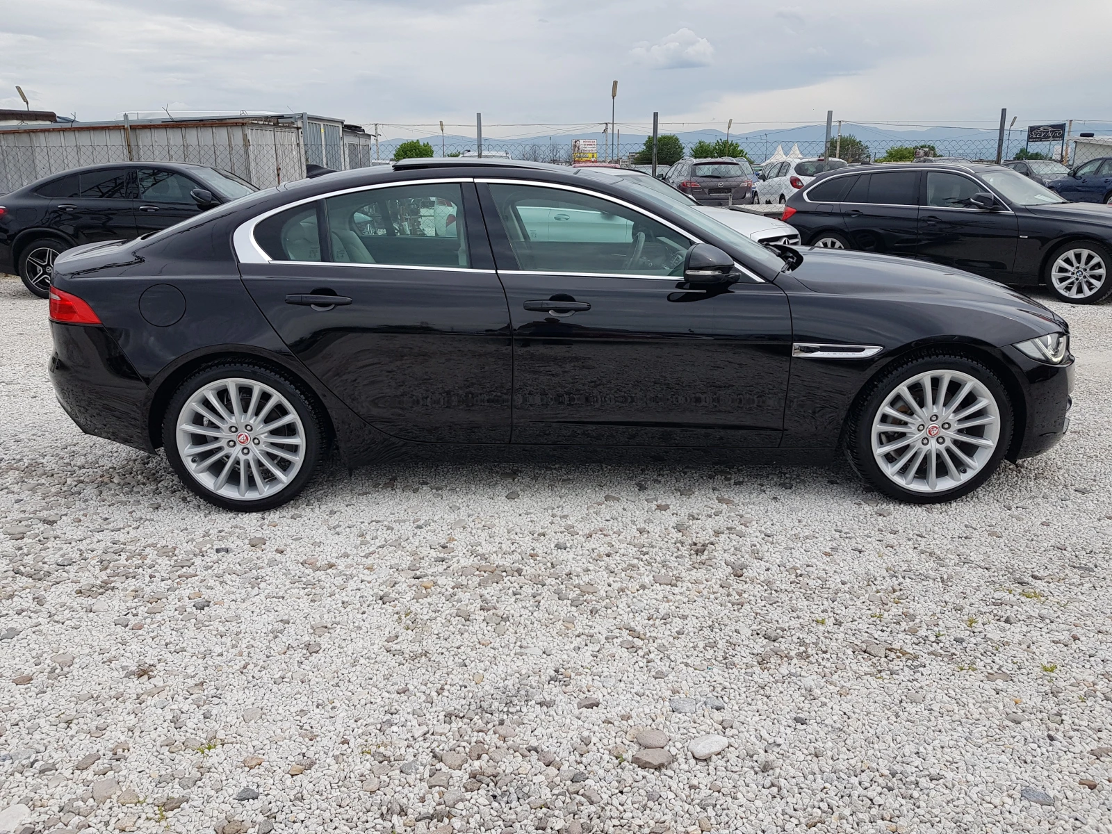 Jaguar XE 2.0D-180 к.с. EURO 6B 163 542 км ЛИЗИНГ - изображение 4