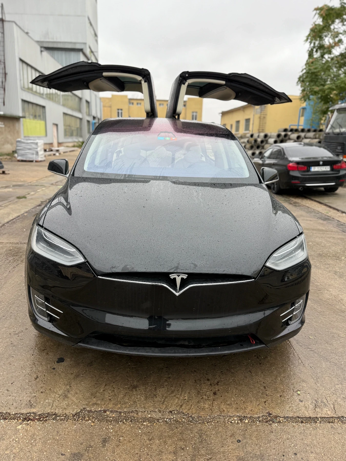 Tesla Model X High line - изображение 5