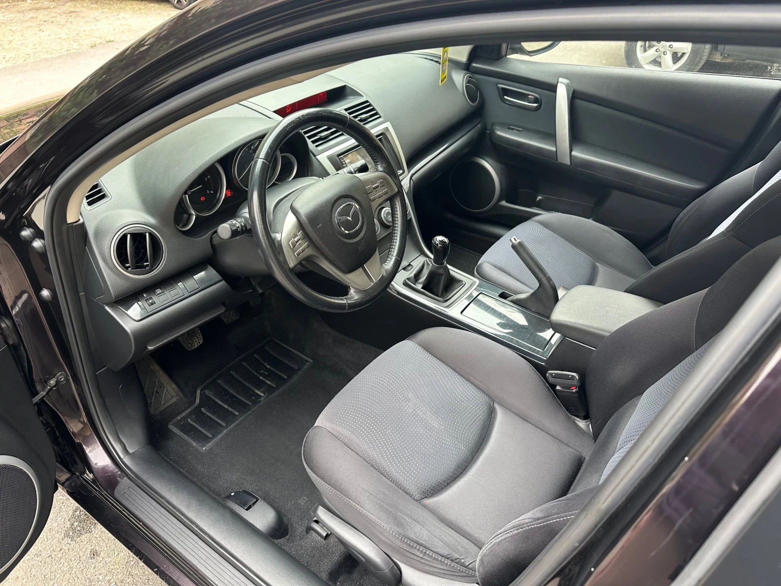 Mazda 6 2.0#РЕАЛНИ КМ#КЛИМАТРОНИК#АНДРОИД#ПЕЧКА#МЕТАЛИК - изображение 8