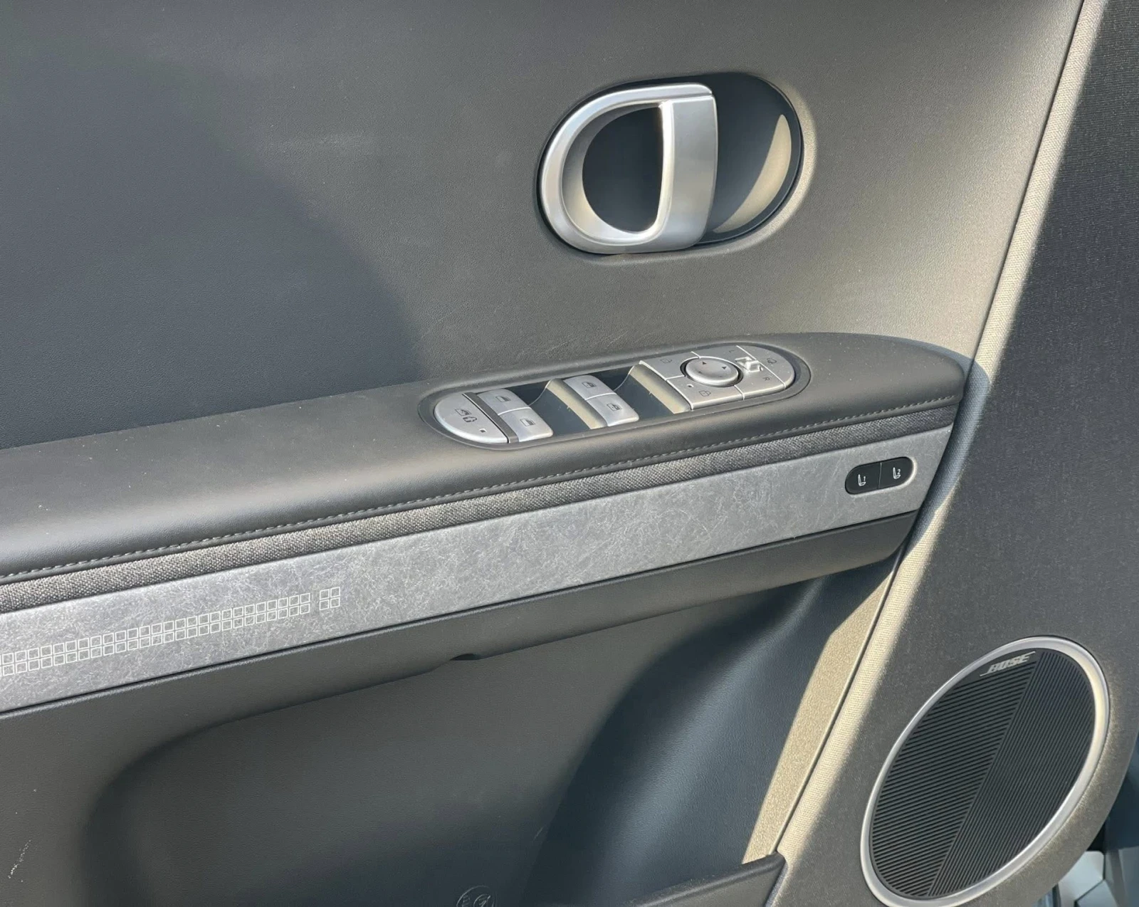 Hyundai Ioniq 5 * UNIQ* 72.6KW* 306H.P.* AWD* ГАРАНЦИЯ* SOLAR* REL | Mobile.bg — изображение 14