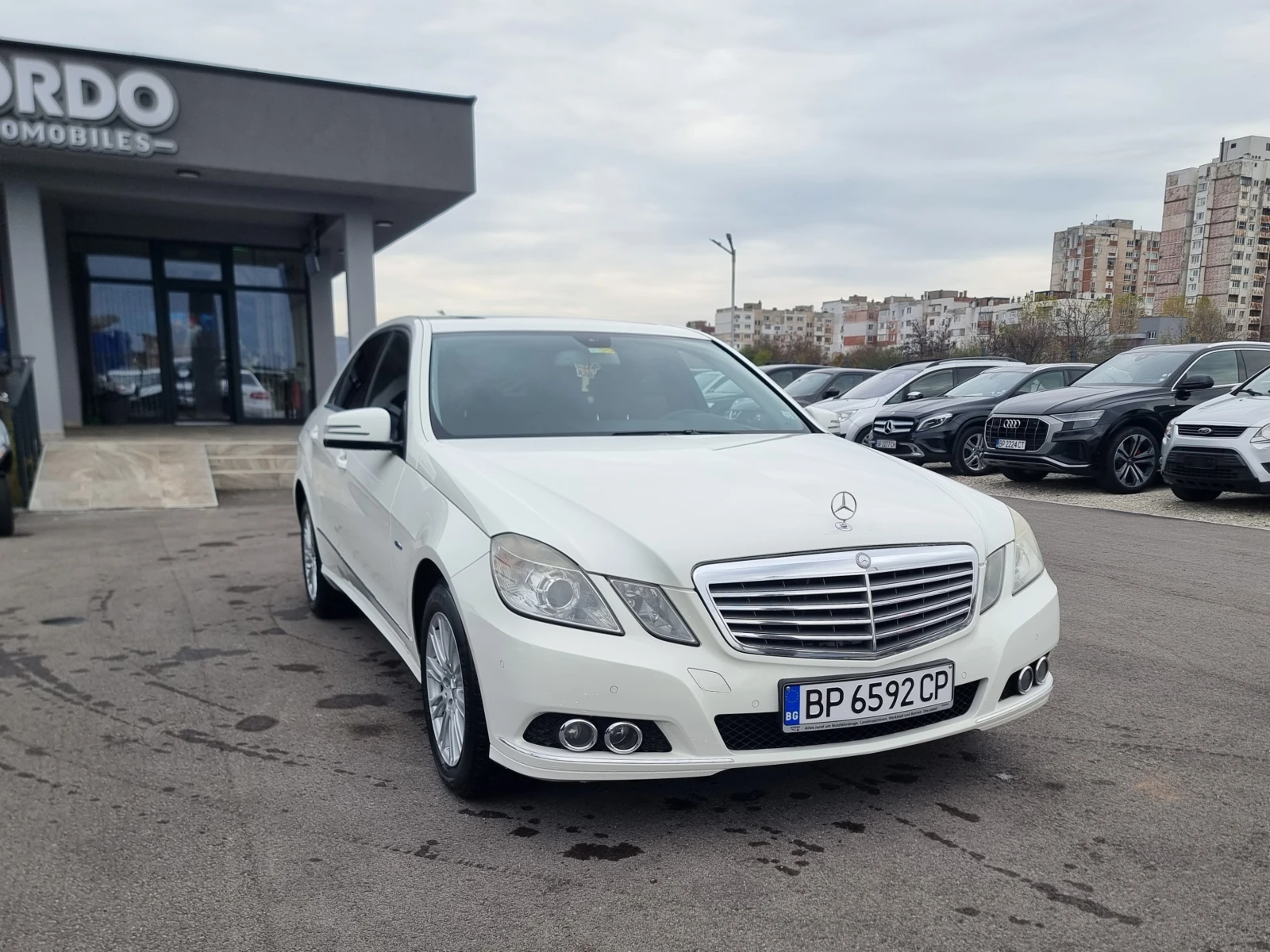 Mercedes-Benz E 200 2.2CDI - изображение 9