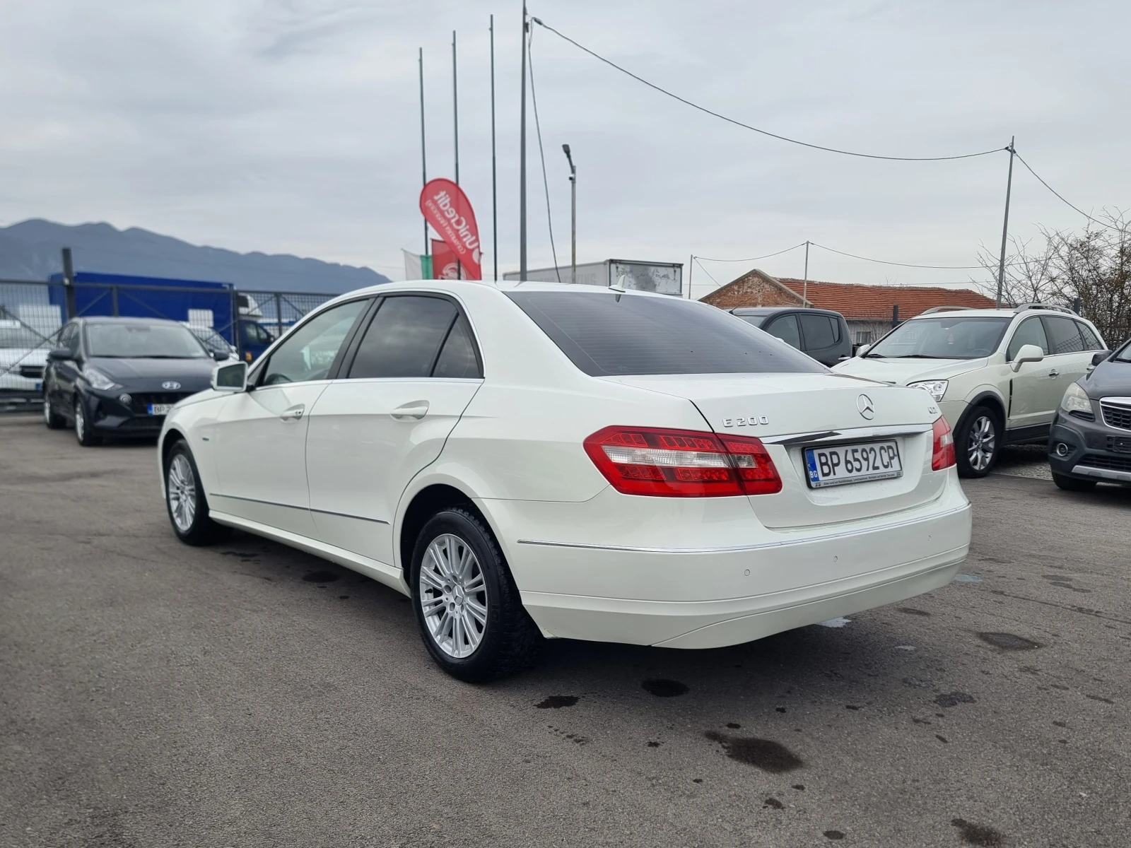 Mercedes-Benz E 200 2.2CDI - изображение 4
