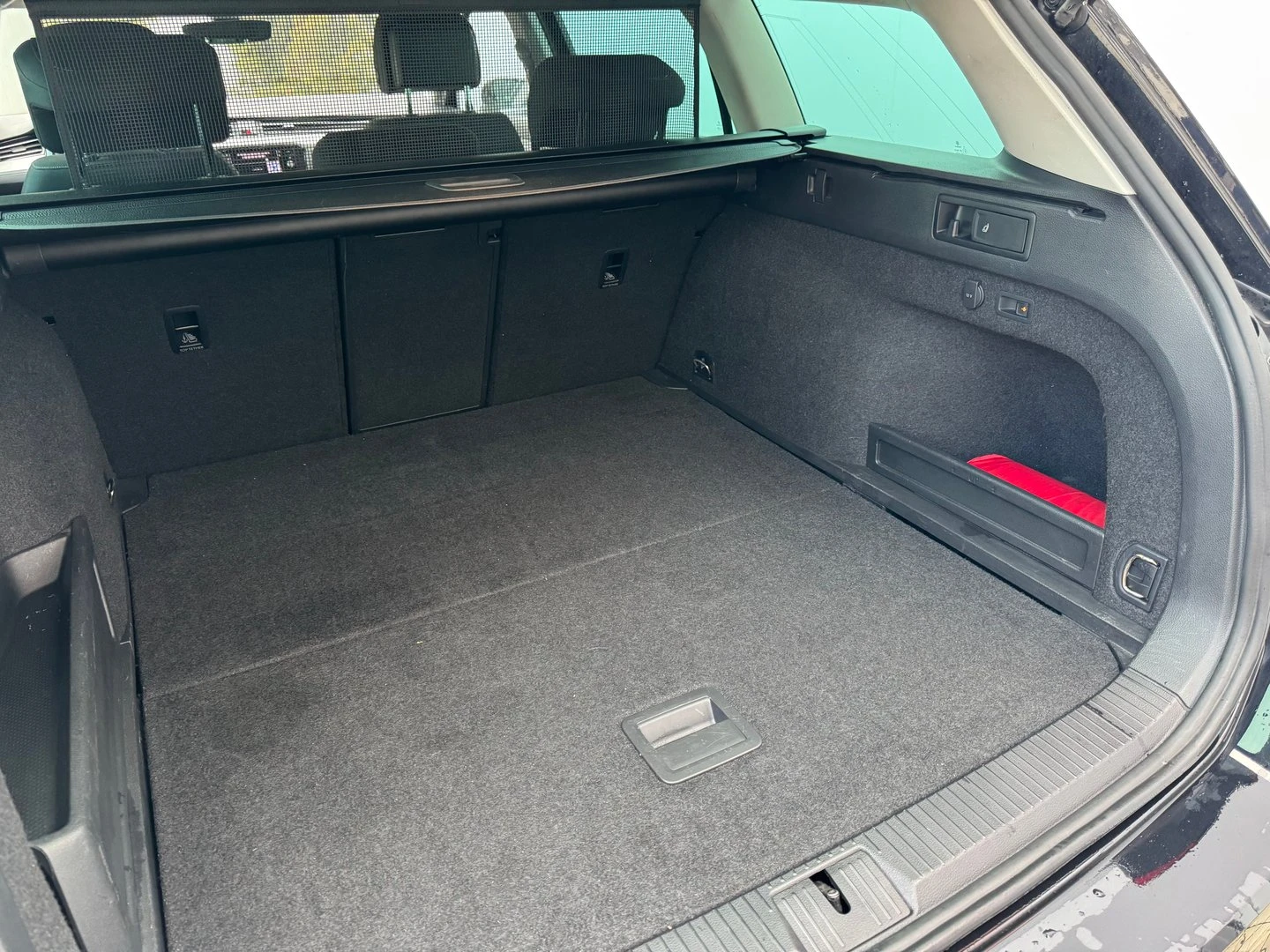 VW Passat Business 2.0 TDI SCR DSG | Mobile.bg � ����������� 11