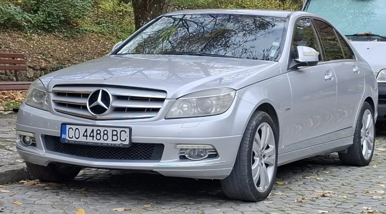 Mercedes-Benz C 220, снимка 3 - Автомобили и джипове - 53514154