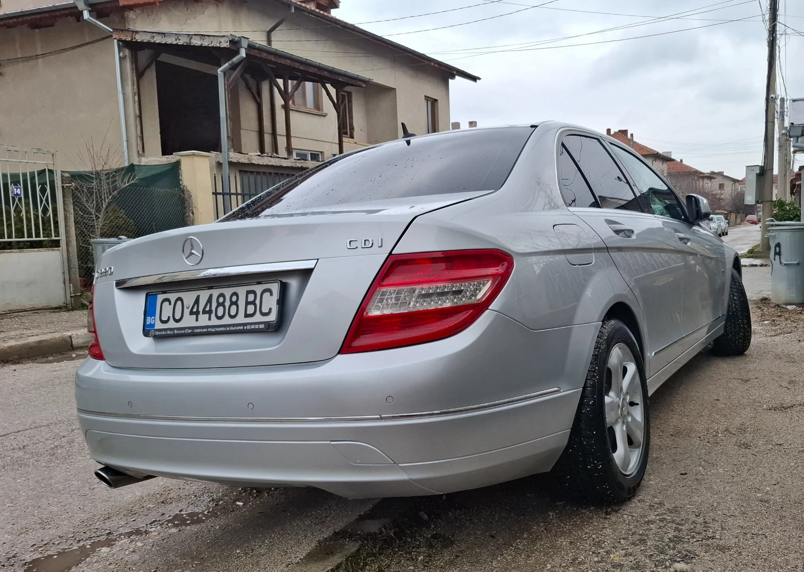Mercedes-Benz C 220, снимка 5 - Автомобили и джипове - 53514154