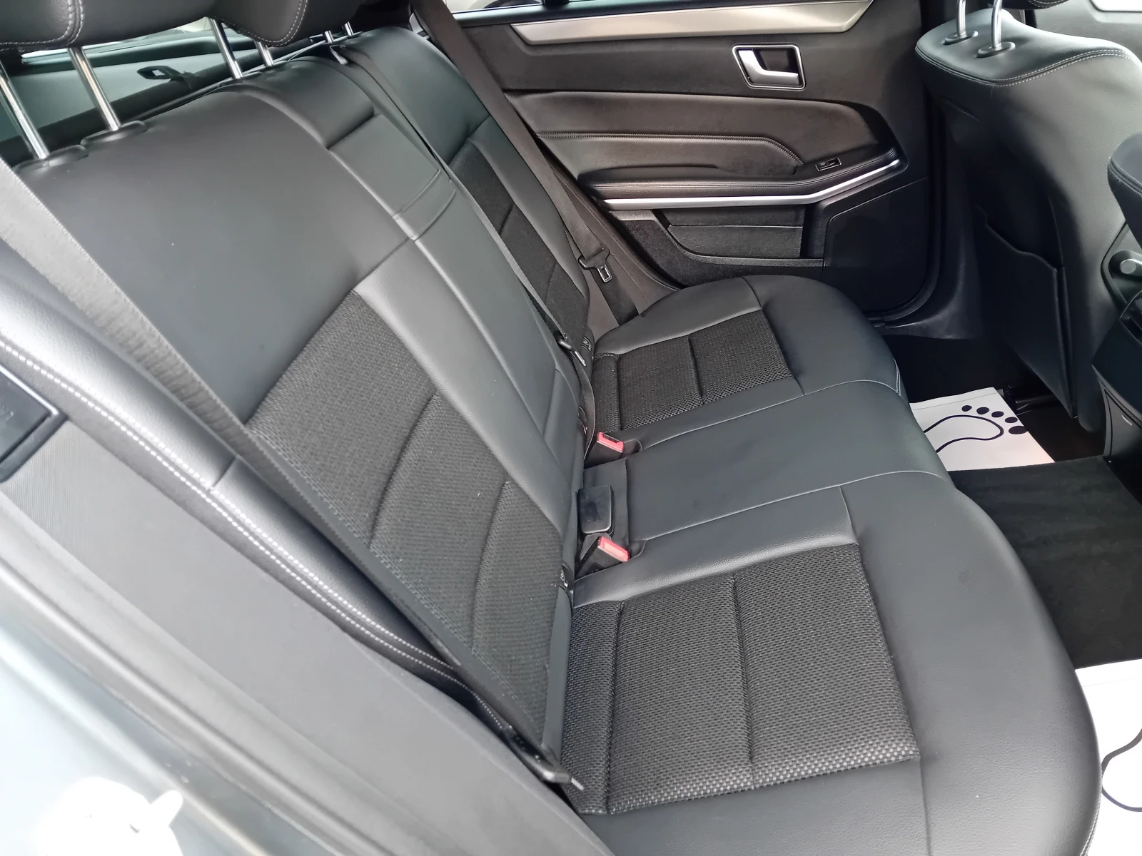 Peugeot 308 1.6HDI NAVI/KAMERA EURO 6, снимка 15 - Автомобили и джипове - 54001763