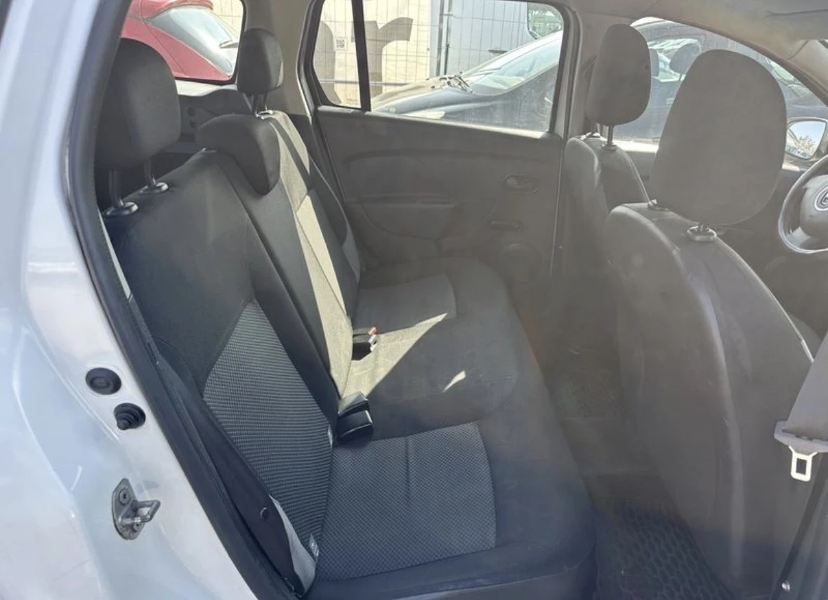 Dacia Logan 1.5dCi MCV 90ks., снимка 7 - Автомобили и джипове - 54058787