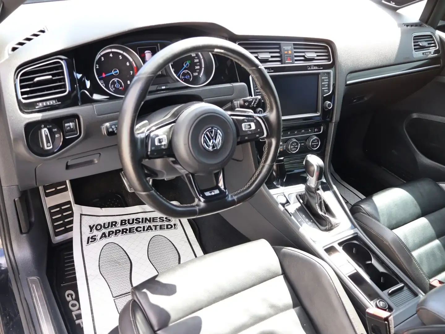 VW Golf R| От Дилърство| На Лизинг от 250Евро/месец, снимка 8 - Автомобили и джипове - 54450725