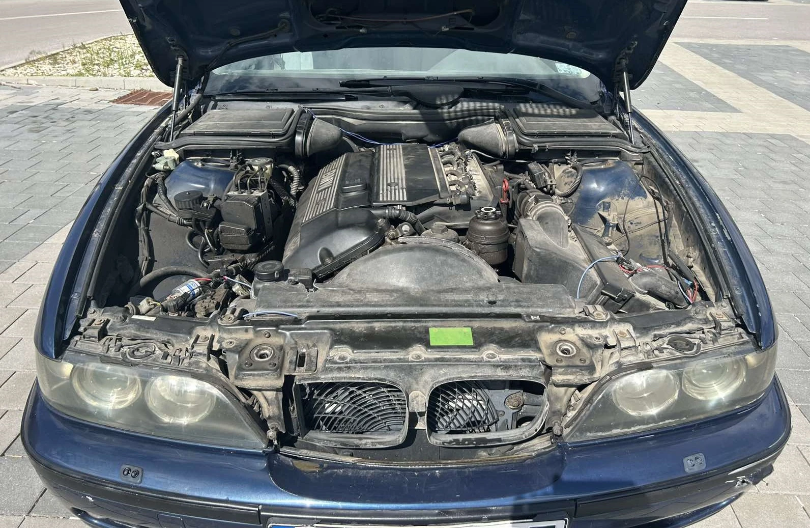 BMW 523, снимка 5 - Автомобили и джипове - 54572076