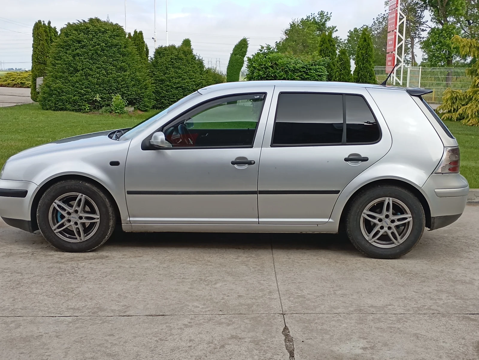 VW Golf, снимка 2 - Автомобили и джипове - 54588640