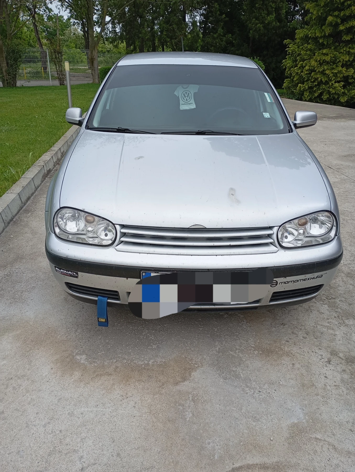VW Golf