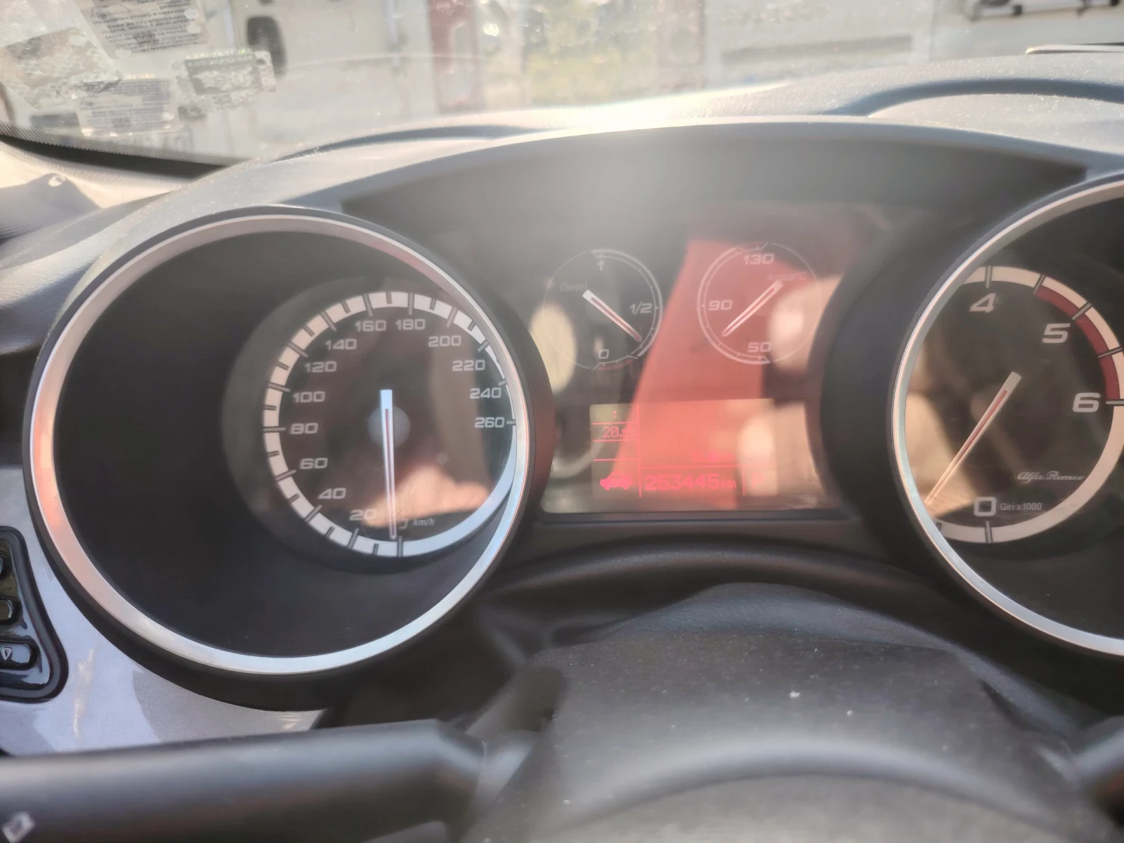 Alfa Romeo Giulietta 2.0 170кс, снимка 9 - Автомобили и джипове - 54670769