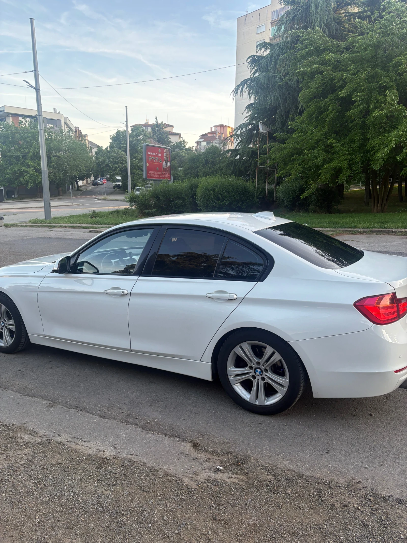 BMW 320 2.0 320d | Mobile.bg � ����������� 3