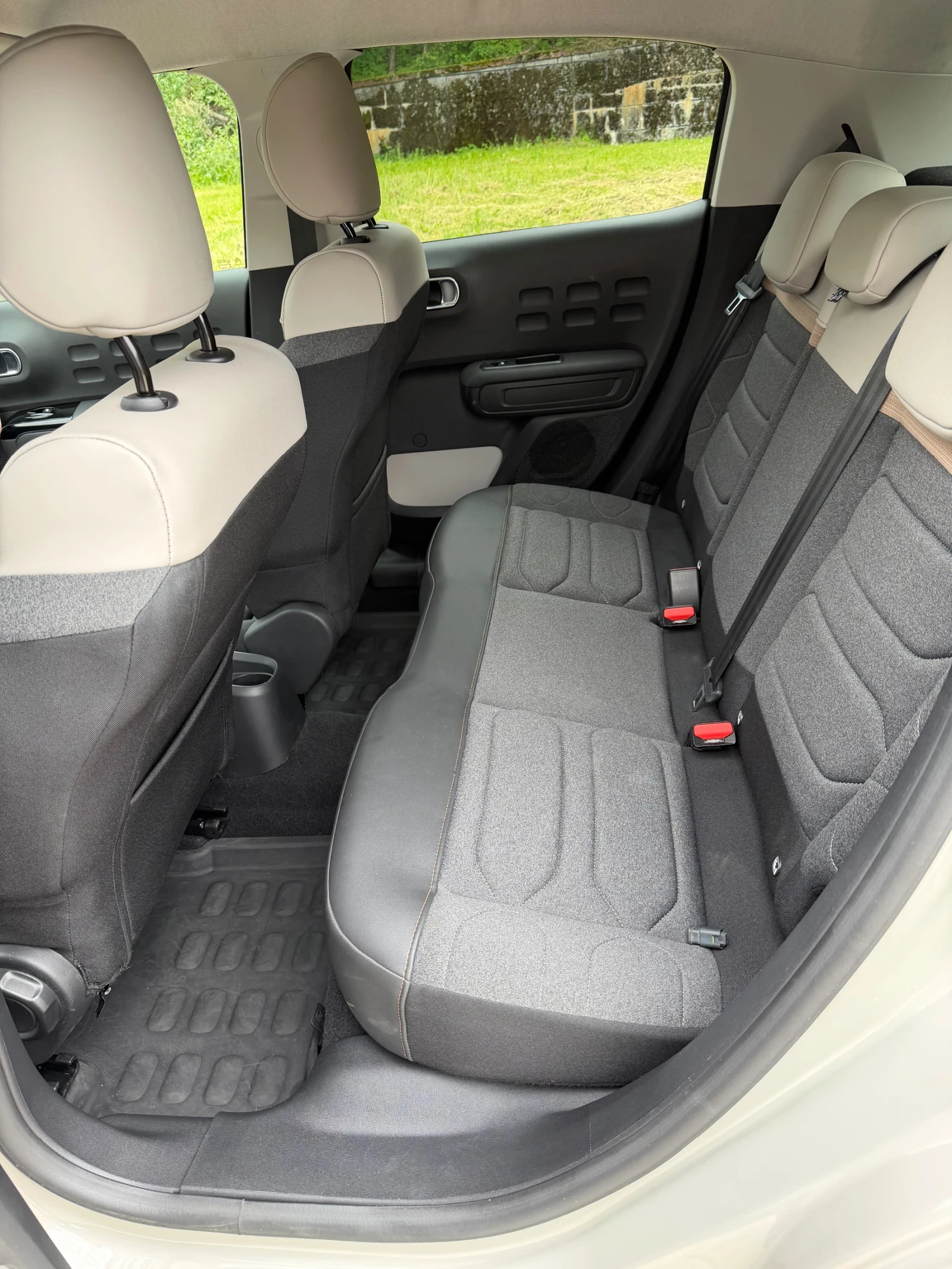 Citroen C3 PURETECH automatic, снимка 10 - Автомобили и джипове - 54745315