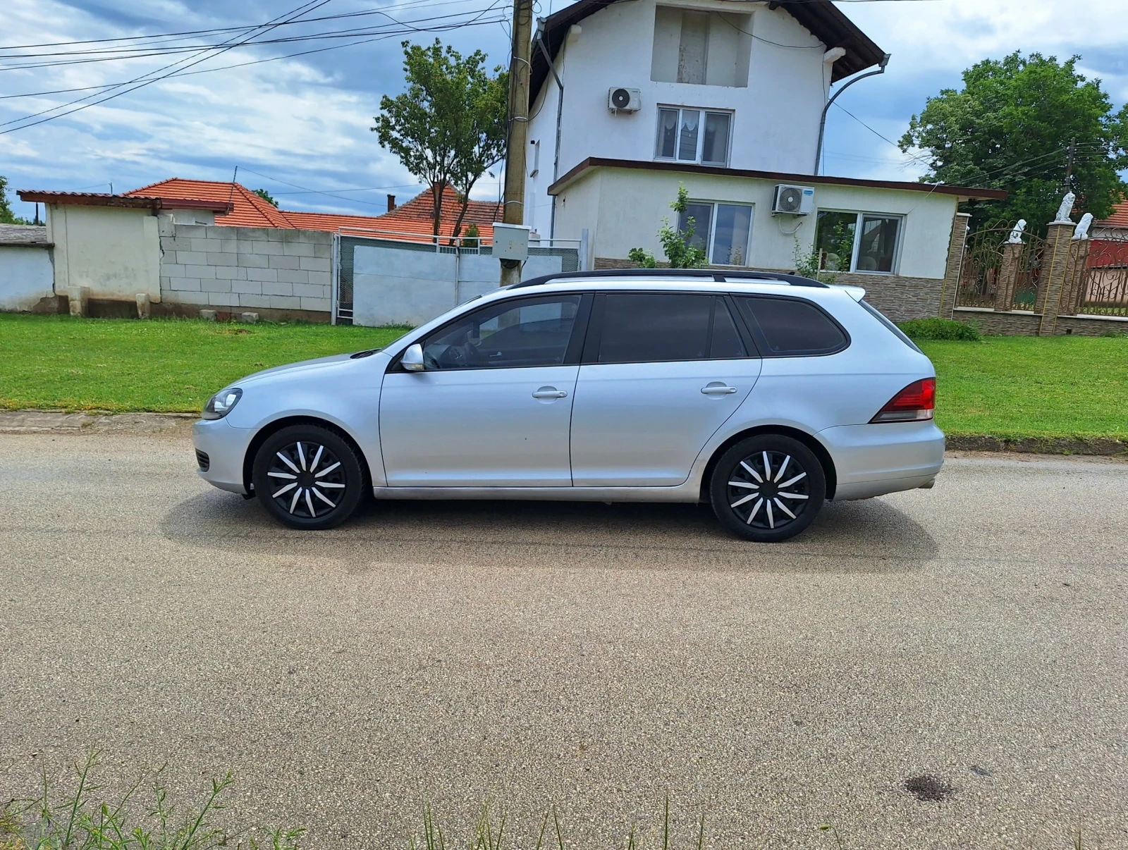 VW Golf 1.6 TDI 105кс. 4?4 ЕВРО 5, снимка 2 - Автомобили и джипове - 54786956