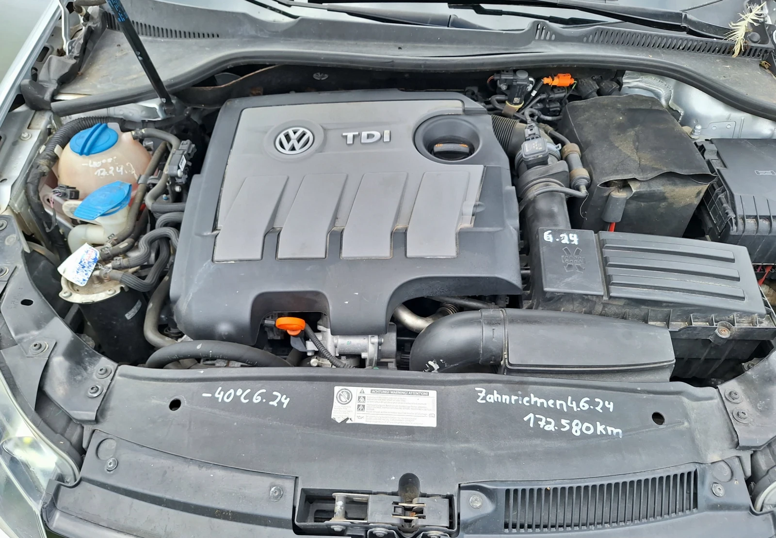 VW Golf 1.6 TDI 105кс. 4?4 ЕВРО 5, снимка 17 - Автомобили и джипове - 54786956