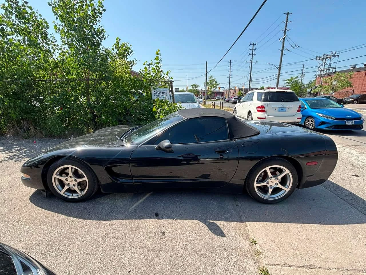 Chevrolet Corvette * 2dr Convertible * CARFAX * ОПЦИЯ ЗА ФИНАНСИРАНЕ, снимка 2 - Автомобили и джипове - 55166908