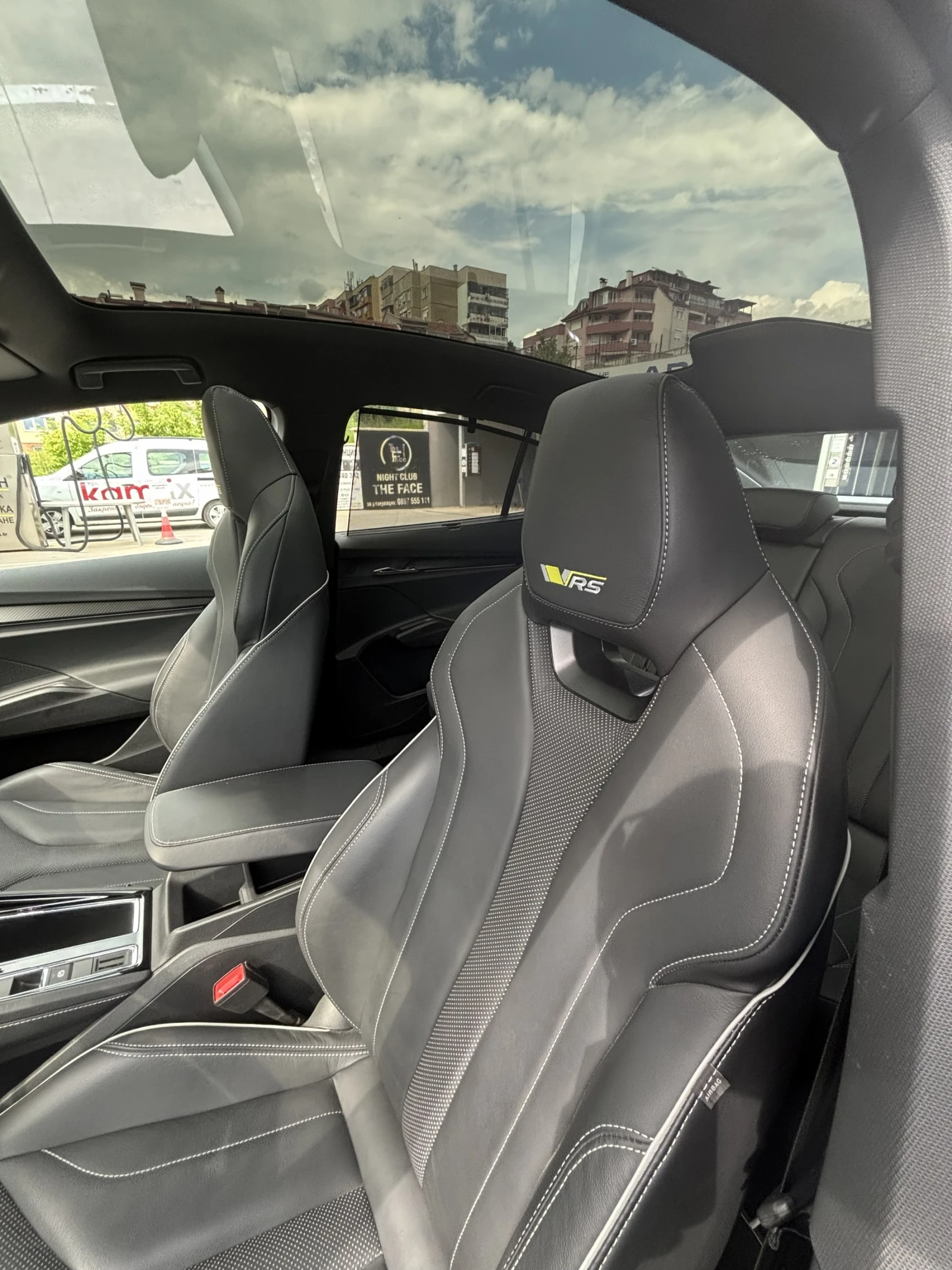 Skoda Enyaq Налична - Skoda Enyaq iV VRS COUPE CANTON CARBON, снимка 8 - Автомобили и джипове - 55502228
