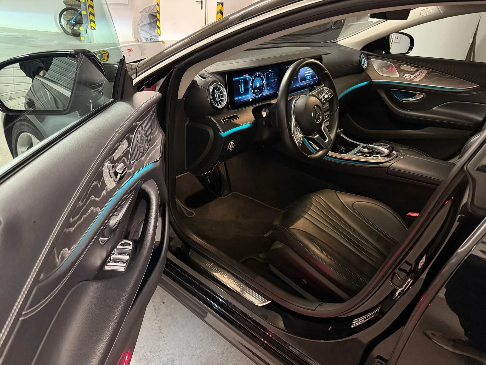 Mercedes-Benz CLS 350 4Matic, снимка 7 - Автомобили и джипове - 55737920