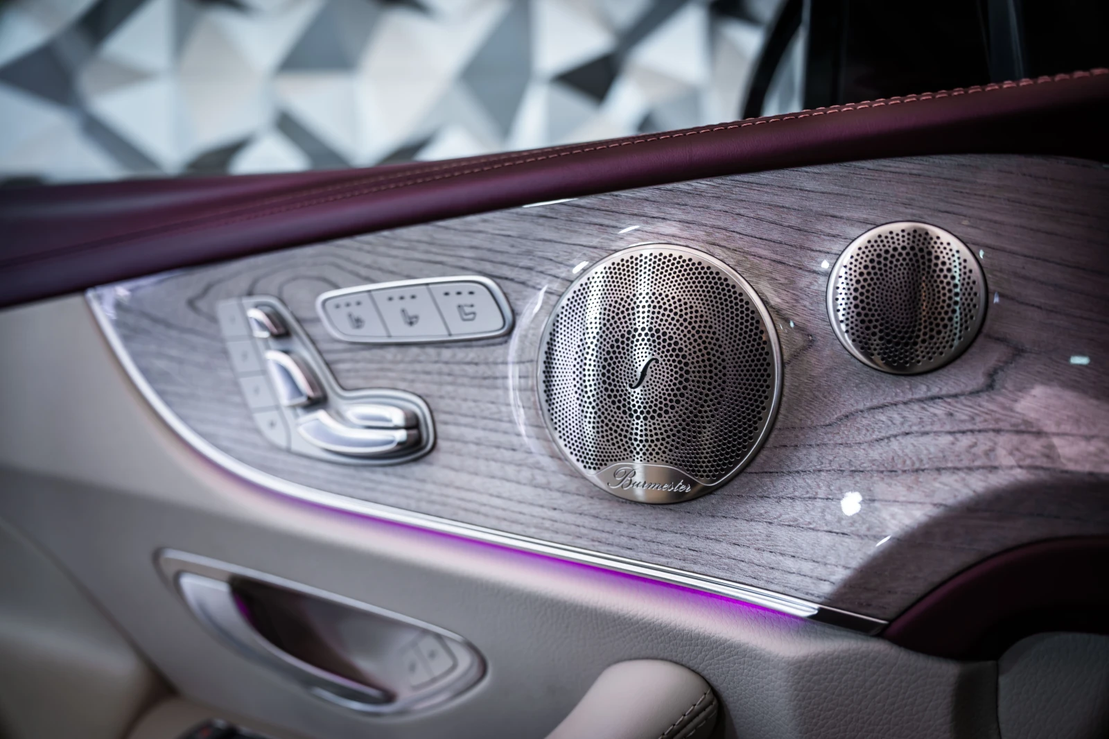 Mercedes-Benz E 53 AMG Manufaktur* Burmester* 360, снимка 17 - Автомобили и джипове - 56113554