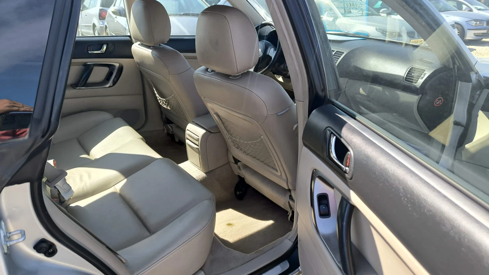Subaru Outback 3.0i automatic , снимка 10 - Автомобили и джипове - 56337060