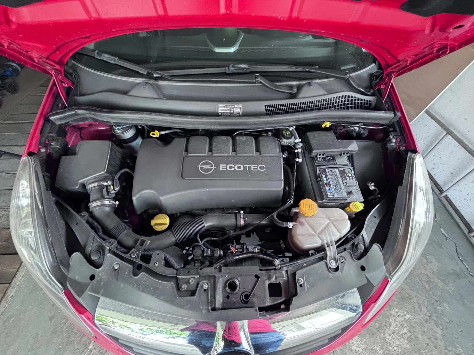 Opel Corsa D, снимка 2 - Автомобили и джипове - 56584020