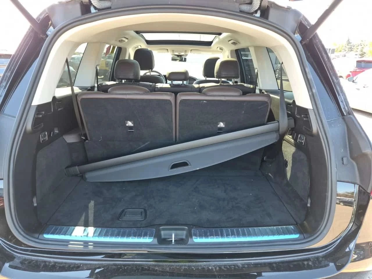 Mercedes-Benz GLS 450, снимка 17 - Автомобили и джипове - 56717945