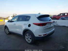 Kia Sportage LX ПРОВЕРЕН АВТОМОБИЛ / НАЛИЧНА СЕРВИЗНА ИСТОРИЯ - [6] 