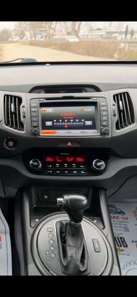 Kia Sportage Камера Нави Автомат Подгрев Кейлес - 9500 € / 18580.38 лв. - 19570007 11
