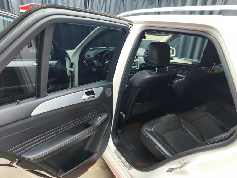 Mercedes-Benz ML 350 AMG PACK, снимка 9 - Автомобили и джипове - 50796284