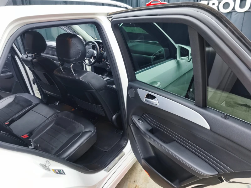 Mercedes-Benz ML 350 AMG PACK, снимка 11 - Автомобили и джипове - 50796284