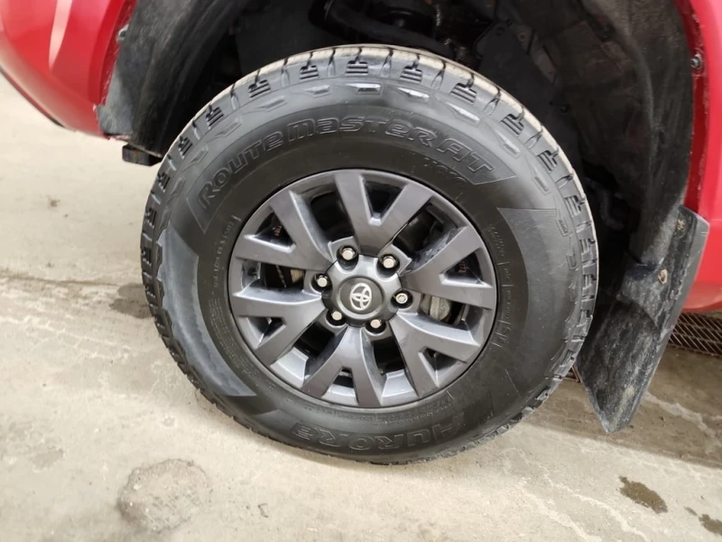 Toyota Tacoma * CREW CAB LONG BED * CARFAX * , снимка 6 - Автомобили и джипове - 53323557