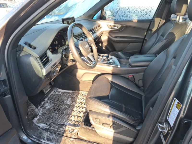 Audi Q7 TECHNIK/ДИСТРОНИК/ПОДГРЕВ/ОБДУХ/3 КЛЮЧА/4+ ГУМИ, снимка 5 - Автомобили и джипове - 53469341
