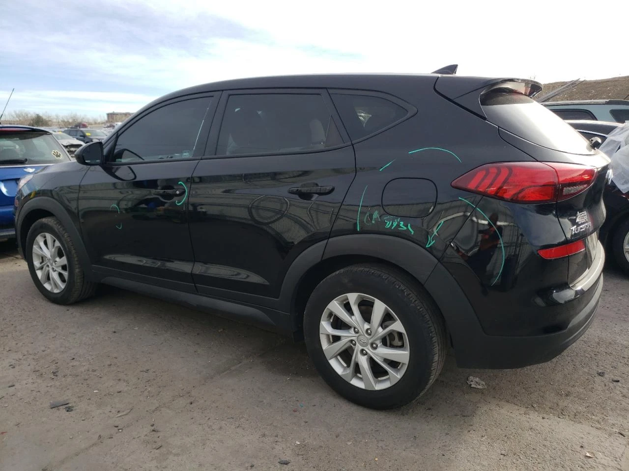 Hyundai Tucson 2.0L  - изображение 2