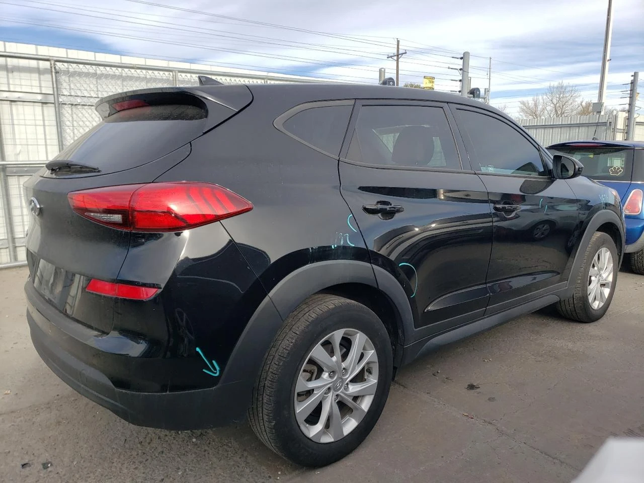 Hyundai Tucson 2.0L  - изображение 3