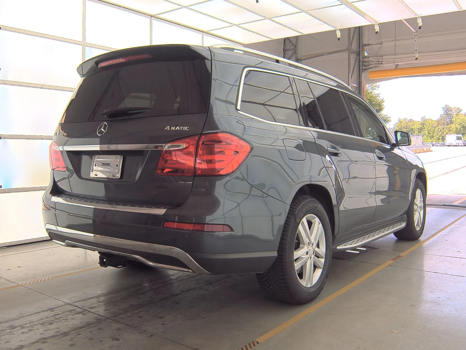 Mercedes-Benz GL 450 7 МЕСТА* LANE ASSIST* KEYLESS GO* ПОДГРЕВ* М.ТОЧКА - изображение 5