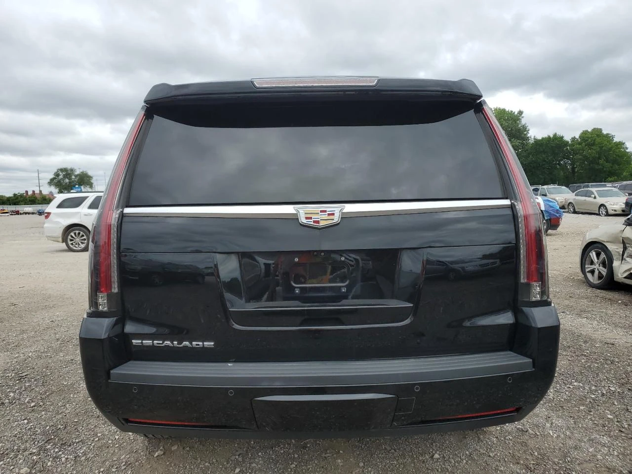 Cadillac Escalade LUXURY/4X4/ПАНОРАМА/ВИДЕО НА МОТОРА - изображение 5