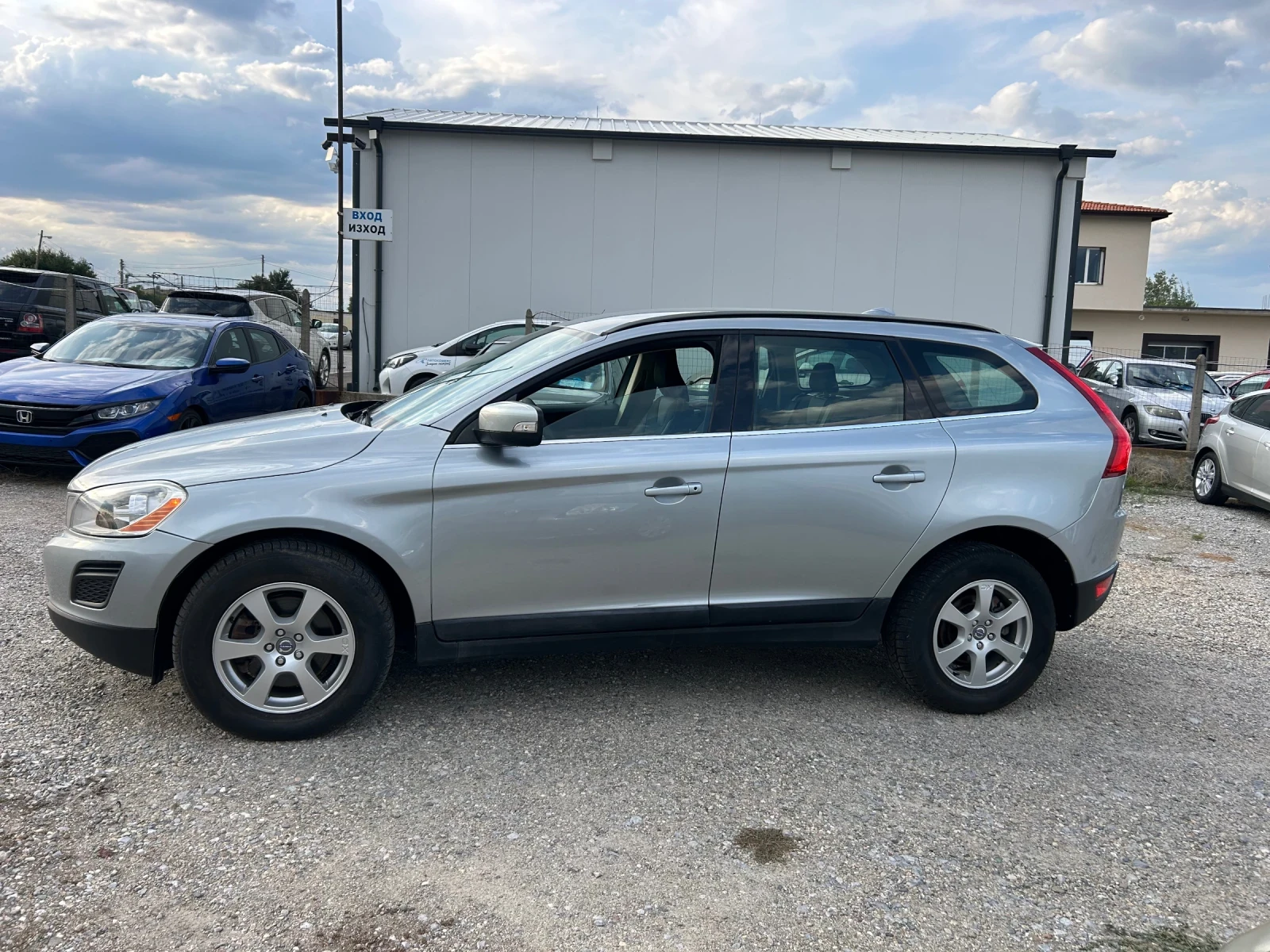 Volvo XC60 2.0d 163kc 4x4 - изображение 8
