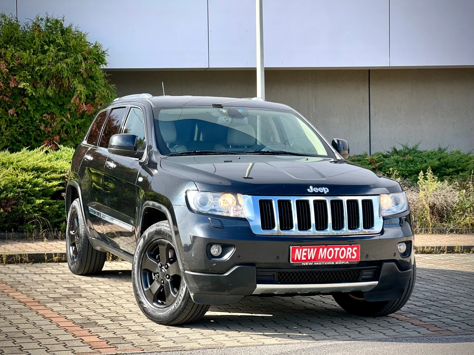 Jeep Grand cherokee 3.0CRD-Limited-Лизинг през Уникредит по 365 лв - изображение 3