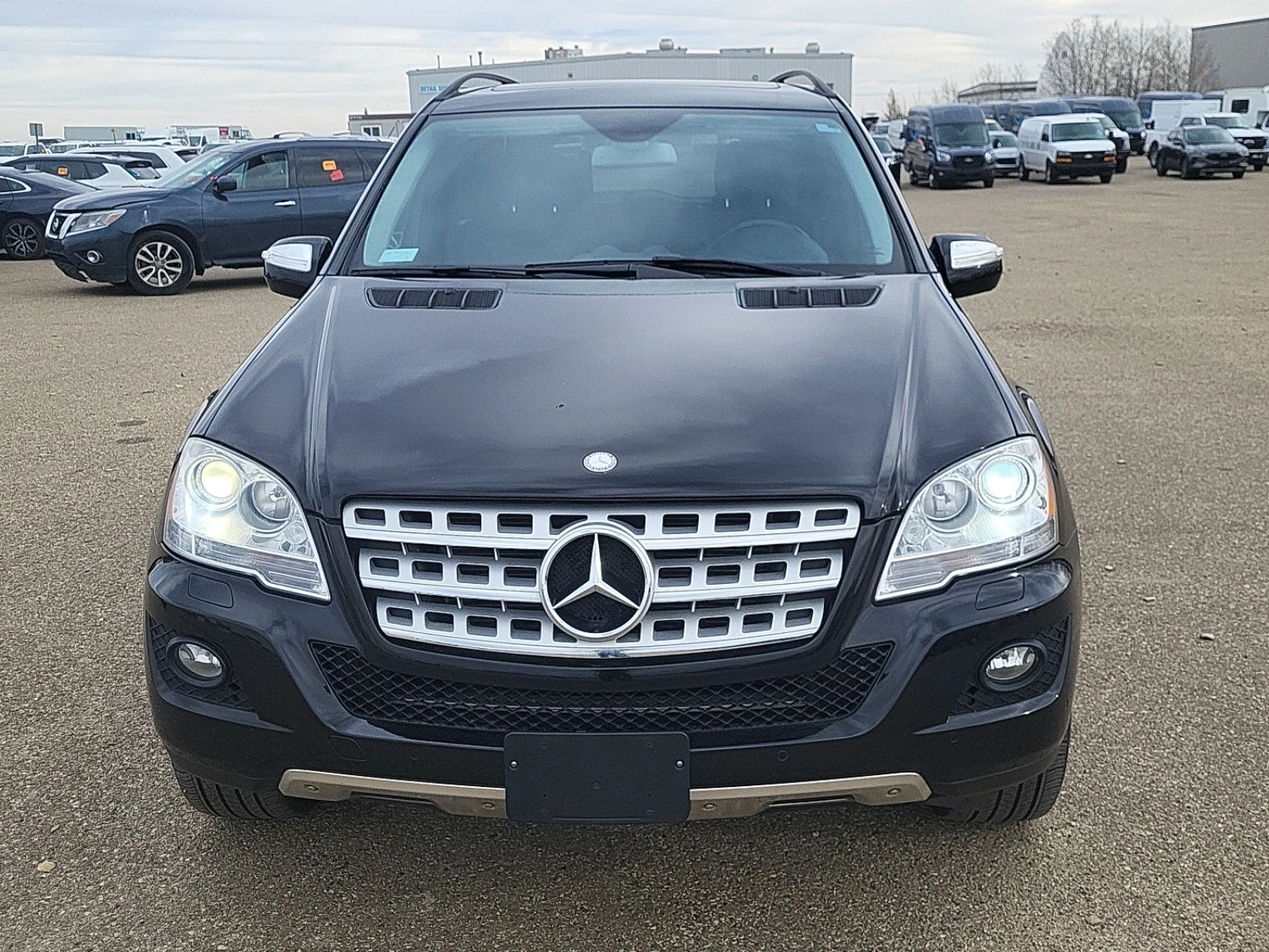 Mercedes-Benz ML 350 * * CARFAX * *   * *  | Mobile.bg   1