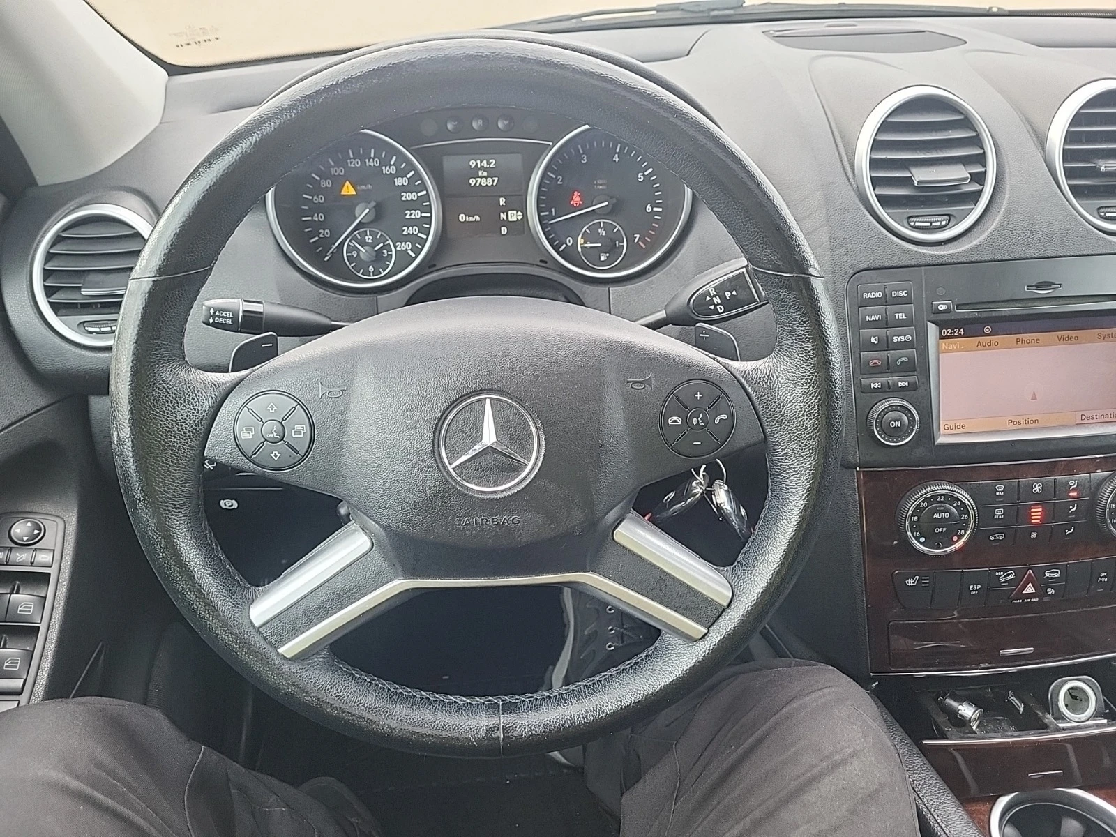 Mercedes-Benz ML 350 * * CARFAX * *   * *  | Mobile.bg   9