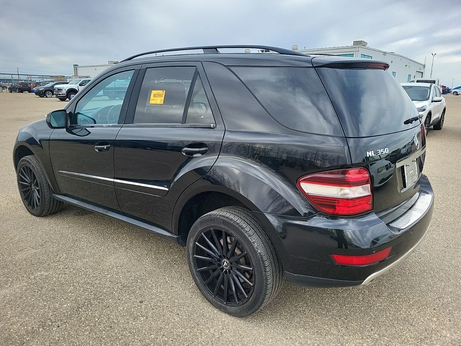 Mercedes-Benz ML 350 * * CARFAX * *   * *  | Mobile.bg   6